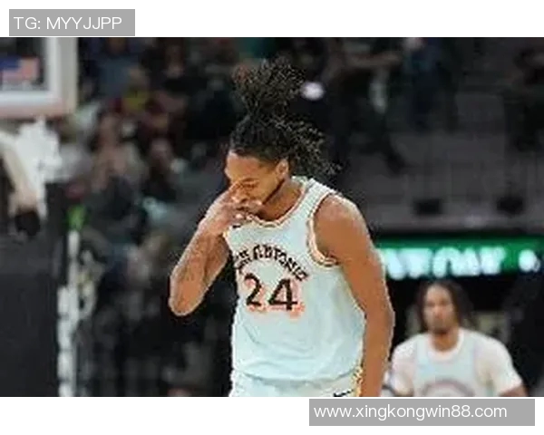 瓦塞尔表现平平三分球失准但仍贡献12分6板助球队稳定发挥 瓦塞尔表现平平三分球失准但仍贡献12分6板助球队稳定发挥