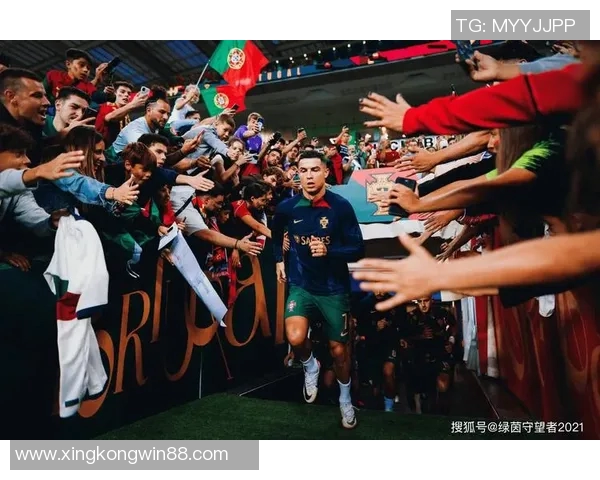 C罗有望在一年内成为足坛首位千球传奇引发热议 C罗有望在一年内成为足坛首位千球传奇引发热议