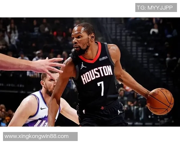 杜兰特分析申京与亚当斯双塔组合的潜力与意外效果