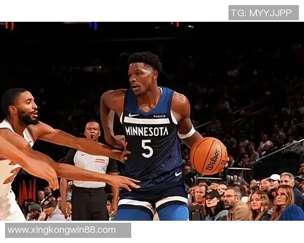 爱德华兹称赞兰德尔只需专注防守即可跻身NBA顶级防守者行列 爱德华兹称赞兰德尔只需专注防守即可跻身NBA顶级防守者行列